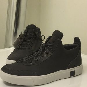 NEW Men’s TIMBERLAND Sneakers